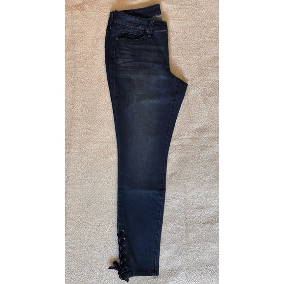 Crown & Ivy Skinny Jeans with Velvet Lace-up Bow. - Picture 5 of 9